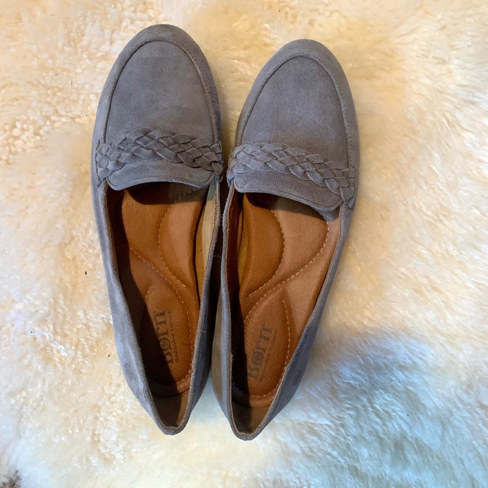 Grey suede Born flats